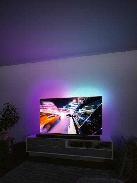 Paulmann EntertainLED USB LED Strip TV-Beleuchtung 65 Zoll 2.4m   4W  60LEDs/m RGB+